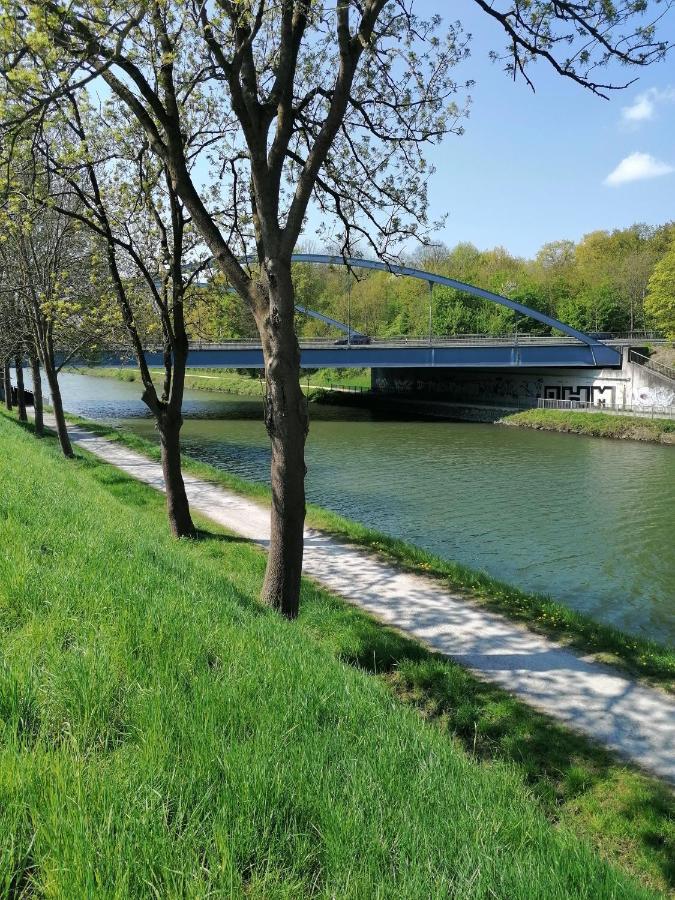 Haus Lupo Am Kanal คาสทร็อป เราเซล ภายนอก รูปภาพ
