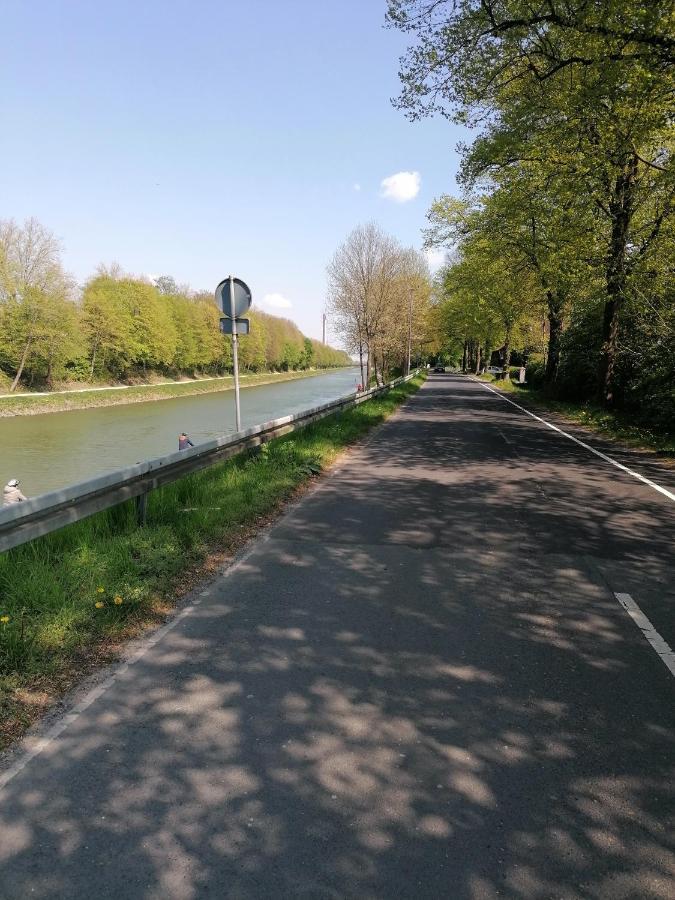 Haus Lupo Am Kanal คาสทร็อป เราเซล ภายนอก รูปภาพ